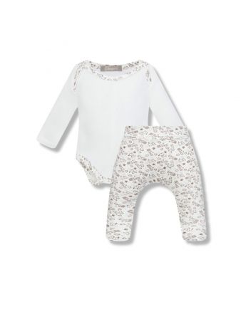 Printed Giraffe Set Bodysuit and Pants, ecru